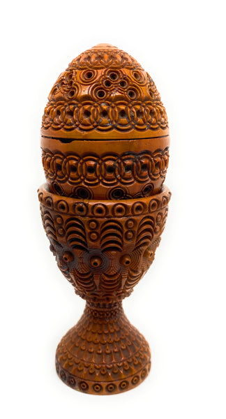 A Victorian Carved Nut With Screw Top Treen Egg Shell & Cup Holder