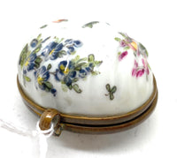 A Nice Vintage 19th Century Porcelain Patch Box Hand Painted Flower